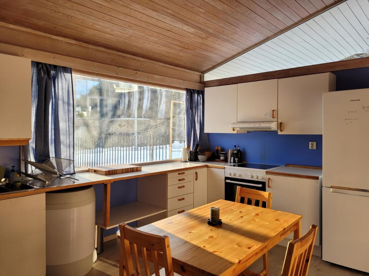Svingen Apartments Балестранд Экстерьер фото